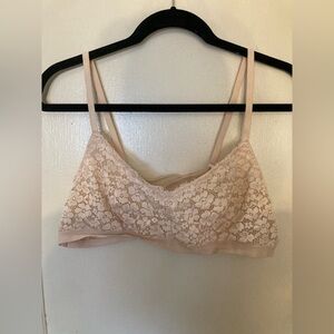 Aerie light pink bralette, floral lace, size XL, adjustable straps